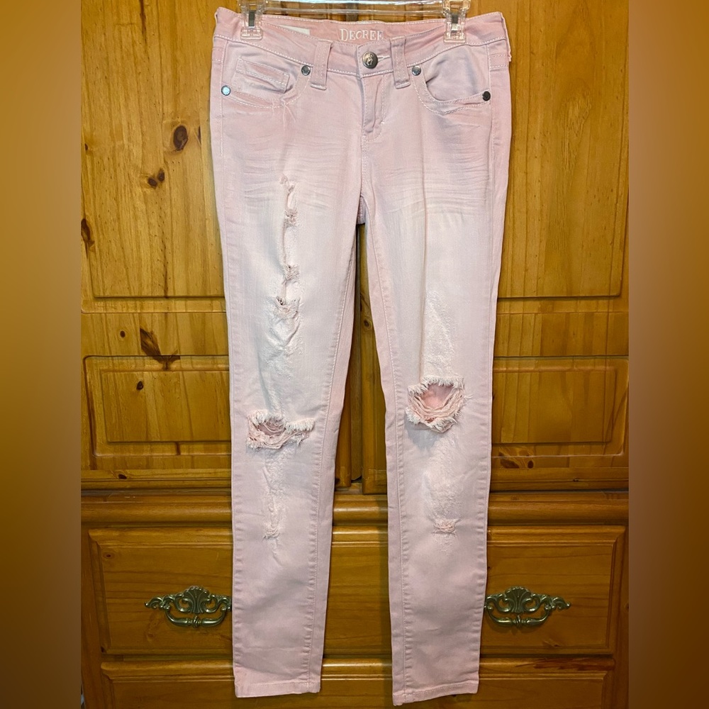 Decree Pink Distressed Jeans Size 5